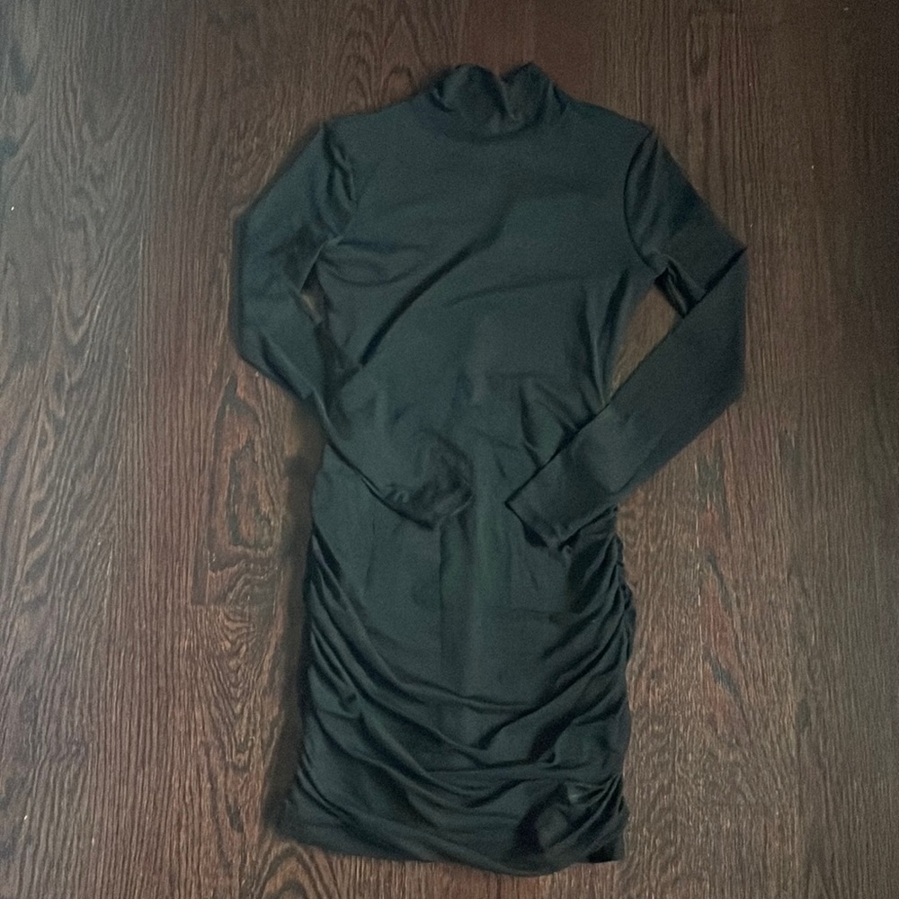 Cocktail Just Quella Women's Long Sleeve Turtleneck Bodycon